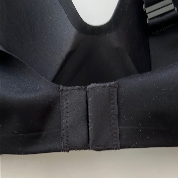 Victoria’s Secret Black Wireless Bra - Picture 5 of 6